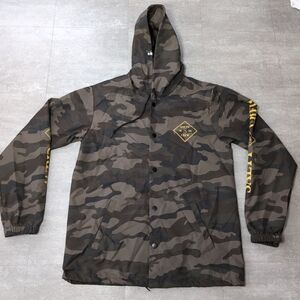 Salty Crew Camo Windbreaker Jacket Men's Medium Hooded Nylon Shell Fishing Logo